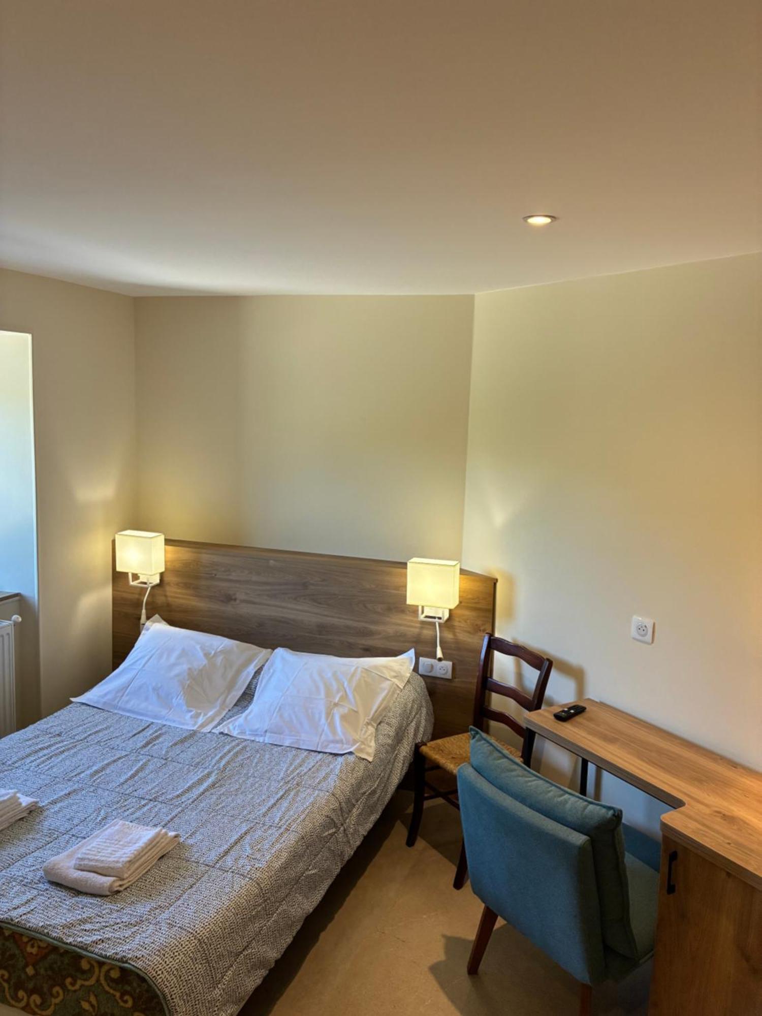 Auberge De Saugras Argelliers Bagian luar foto